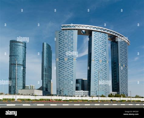 abu dhabi city versace high-rise apartments|3.